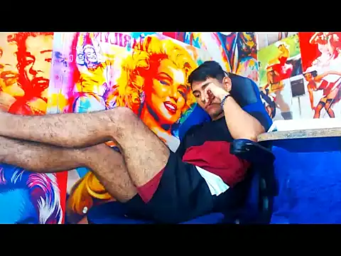 Snapshot of warmNoah chatting on 02-15-26, 08:16 warmNoah online show from 02-15-26, 08:16