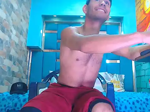 Snapshot of warmNoah chatting on 02-21-26, 03:02 warmNoah online show from 02-21-26, 03:02