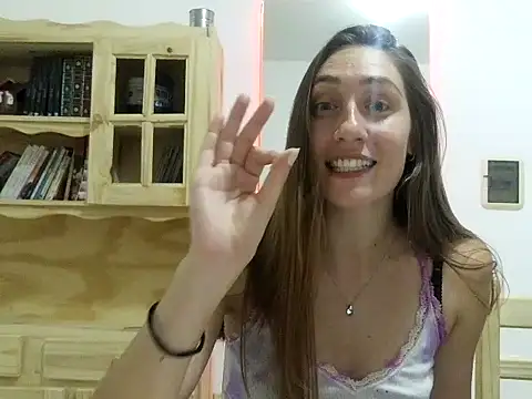 Snapshot of Serafina- chatting on 02-27-26, 12:43 Serafina- online show from 02-27-26, 12:43