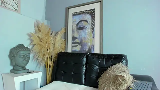 Snapshot of CloeCastillo chatting on 02-20-26, 03:58 CloeCastillo online show from 02-20-26, 03:58