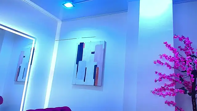 Alanna  scott online show from 04-22-26, 03:53