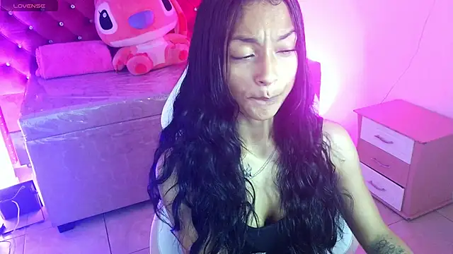 Snapshot of aylannyy_m chatting on 05-16-26, 12:07 aylannyy m online show from 05-16-26, 12:07