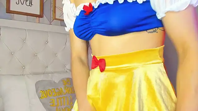 luna forever7 online show from 04-09-26, 07:19