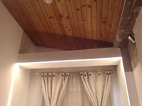 Scarleet miaa online show from 04-16-26, 09:39