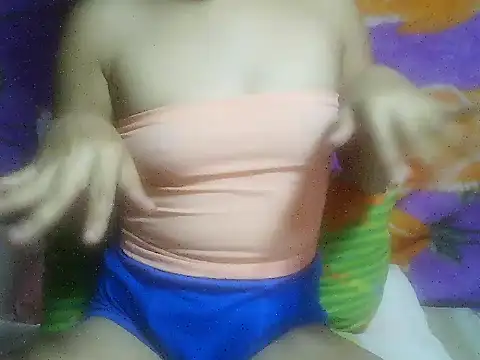 Snapshot of SweetHotBabe18 chatting on 03-15-26, 12:49 SweetHotBabe18 online show from 03-15-26, 12:49