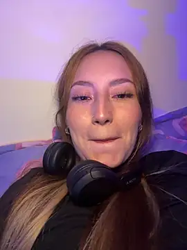 Lis peach online show from 02-26-26, 05:39