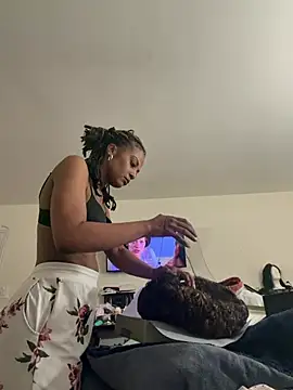 Goldie Glows63 online show from 04-13-26, 03:12