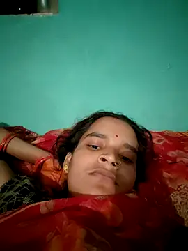 Snapshot of BIG_CHAHAT chatting on 02-25-26, 04:05 BIG CHAHAT online show from 02-25-26, 04:05