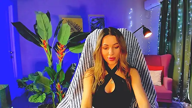 Snapshot of KrisWillis chatting on 02-12-26, 01:06 KrisWillis online show from 02-12-26, 01:06