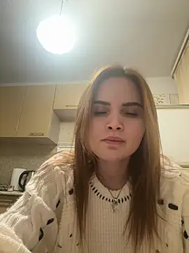 Snapshot of Emma_Songae chatting on 02-11-26, 08:36 Emma Songae online show from 02-11-26, 08:36