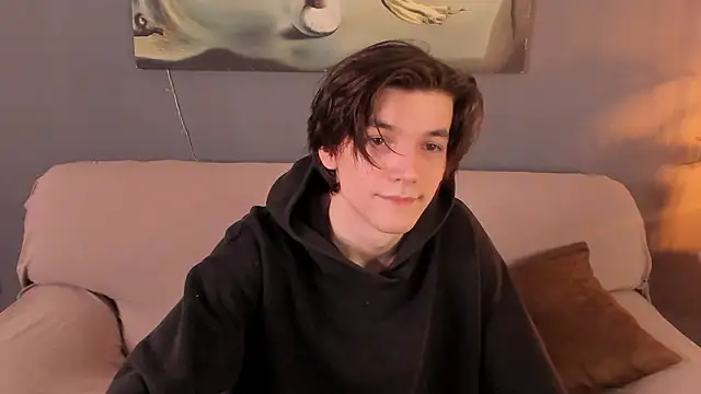 A LF online show from 03-08-26, 06:50