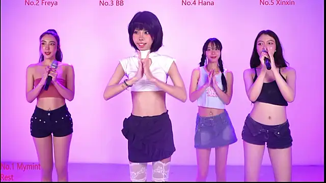 Snapshot of Believe-girl chatting on 02-23-26, 12:13 Believe-girl online show from 02-23-26, 12:13