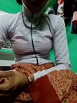 Komal4050 online show from 05-13-26, 05:49