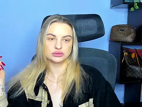 BlankaXCute online show from 02-18-26, 07:37