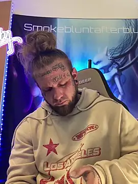 Smokebluntafterblunt online show from 03-20-26, 04:12