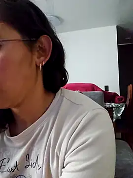 Snapshot of Camila_Lopez1 chatting on 02-19-26, 07:32 Camila Lopez1 online show from 02-19-26, 07:32