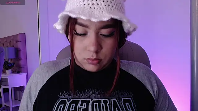 Snapshot of Wen_01 chatting on 02-20-26, 11:43 Wen 01 online show from 02-20-26, 11:43