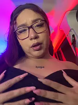 Snapshot of Wen_01 chatting on 02-28-26, 11:55 Wen 01 online show from 02-28-26, 11:55