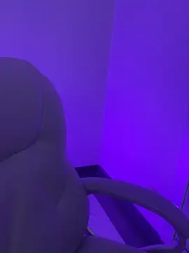 Snapshot of Wen_01 chatting on 03-21-26, 11:26 Wen 01 online show from 03-21-26, 11:26