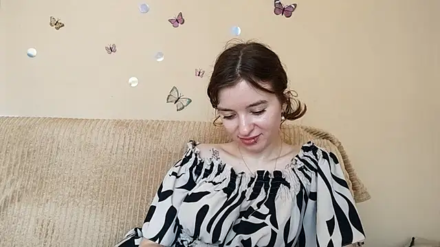 LanitaHemple online show from 07-18-26, 07:23
