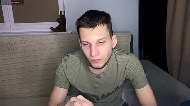 Snapshot of Donald_boy chatting on 02-17-26, 07:09 Donald boy online show from 02-17-26, 07:09