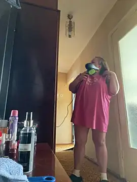 Mommy-girl-Lola online show from 03-25-26, 10:10