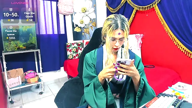 Snapshot of Angel_Dust420 chatting on 02-15-26, 07:10 Angel Dust420 online show from 02-15-26, 07:10