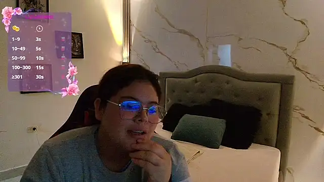 Snapshot of Nina_rouge77 chatting on 02-18-26, 11:06 Nina rouge77 online show from 02-18-26, 11:06