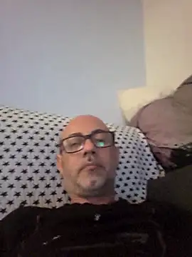 pareja47 online show from 04-27-26, 11:03