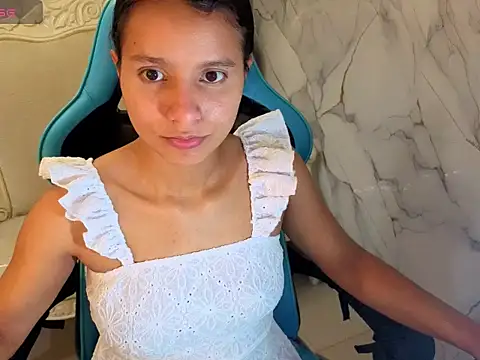Snapshot of Cataleya23_a chatting on 06-16-26, 08:11 Cataleya23 a online show from 06-16-26, 08:11