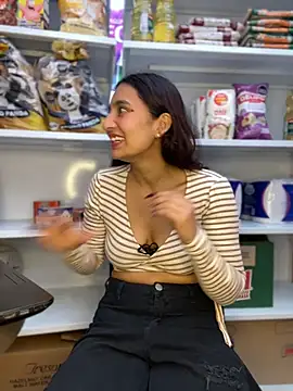 Snapshot of -BabyLuna chatting on 03-14-26, 12:43 -BabyLuna online show from 03-14-26, 12:43