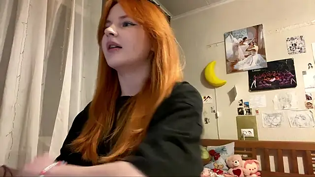 Snapshot of DynaLoom chatting on 02-09-26, 03:16 DynaLoom online show from 02-09-26, 03:16