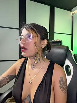 Snapshot of Abi_sexxx1 chatting on 02-12-26, 08:48 Abi sexxx1 online show from 02-12-26, 08:48