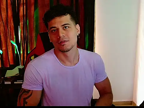 Snapshot of Logan0626 chatting on 02-13-26, 05:31 Logan0626 online show from 02-13-26, 05:31