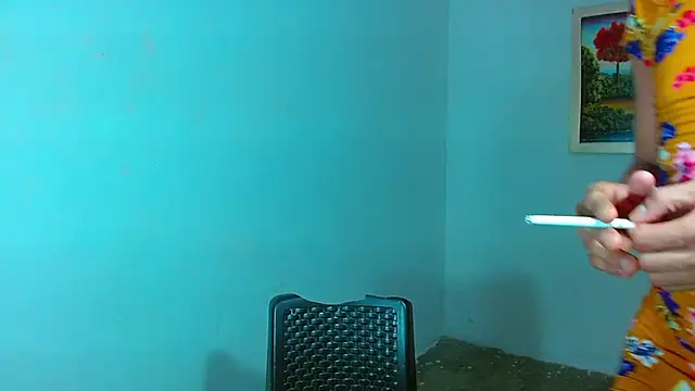 Snapshot of salisa28cm chatting on 02-22-26, 08:18 salisa28cm online show from 02-22-26, 08:18