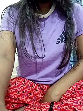 Snapshot of Cute_Queen_Noor chatting on 02-13-26, 01:07 Cute Queen Noor online show from 02-13-26, 01:07