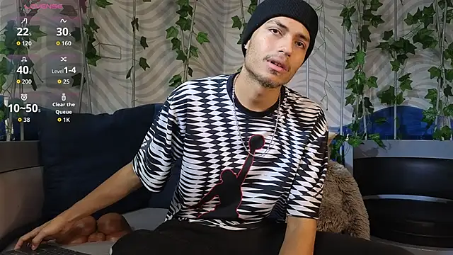 ItsZairen online show from 06-04-26, 03:34