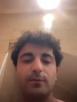 Snapshot of elia2711 chatting on 02-07-26, 07:28 elia2711 online show from 02-07-26, 07:28