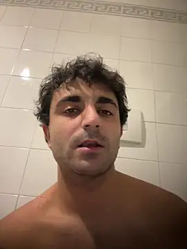 Snapshot of elia2711 chatting on 02-08-26, 05:16 elia2711 online show from 02-08-26, 05:16