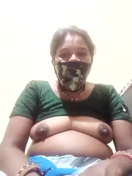 Snapshot of Kirti_sacsena chatting on 03-15-26, 05:30 Kirti sacsena online show from 03-15-26, 05:30