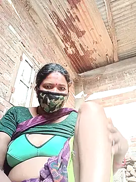Snapshot of Kirti_sacsena chatting on 04-03-26, 01:47 Kirti sacsena online show from 04-03-26, 01:47