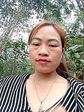 Snapshot of Nhoccon90 chatting on 02-28-26, 01:50 Nhoccon90 online show from 02-28-26, 01:50