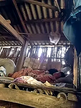 Snapshot of Nhoccon90 chatting on 03-02-26, 06:47 Nhoccon90 online show from 03-02-26, 06:47