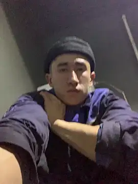 Snapshot of baron5008 chatting on 02-19-26, 07:43 baron5008 online show from 02-19-26, 07:43