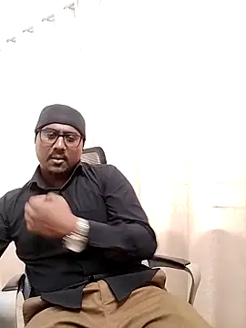 Eleganthasan online show from 02-21-26, 08:04