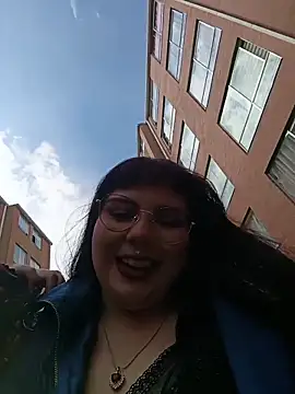 Snapshot of Yulska chatting on 02-21-26, 08:32 Yulska online show from 02-21-26, 08:32