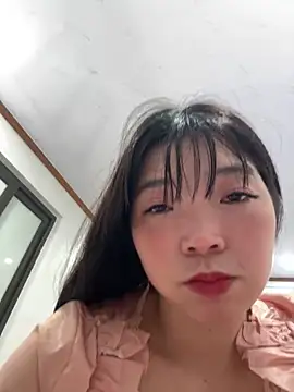 Snapshot of cuty_lusy chatting on 02-19-26, 03:30 cuty lusy online show from 02-19-26, 03:30