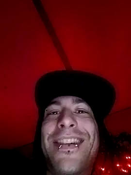 Snapshot of TwiztedIncubus chatting on 02-16-26, 06:09 TwiztedIncubus online show from 02-16-26, 06:09
