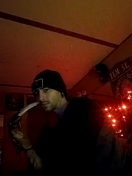 Snapshot of TwiztedIncubus chatting on 02-26-26, 04:44 TwiztedIncubus online show from 02-26-26, 04:44