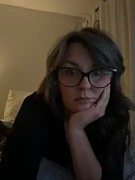 Snapshot of mshunny chatting on 02-27-26, 03:50 mshunny online show from 02-27-26, 03:50